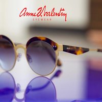 Brille von anne et valentin